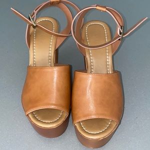 Bamboo Shoe Brand chunky Heel